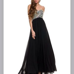 Nox NariAnna- Long Sweetheart Chiffon Dress with Gems